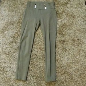 3/$30 Sale!! Sublime Fashion Green Skinny pants